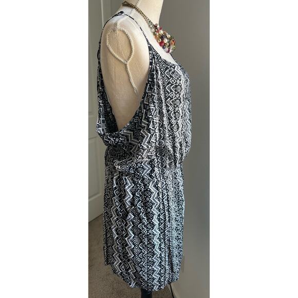 Joe Boxer Black and White Mixed Design Spaghetti Strap Pockets Jumper Shorts 3X - Picture 3 of 8